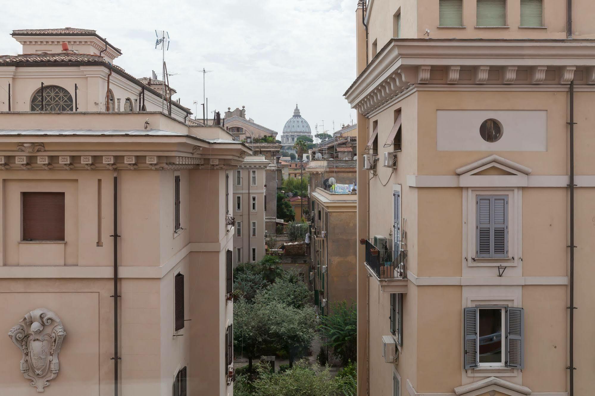 My Vatican Place B&B ローマ エクステリア 写真
